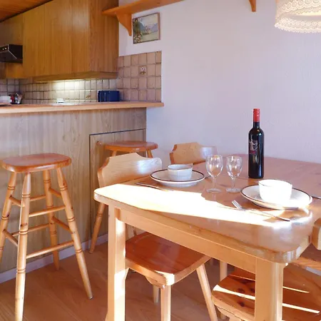 Les Arsets 01-203 By Interhome Apartament